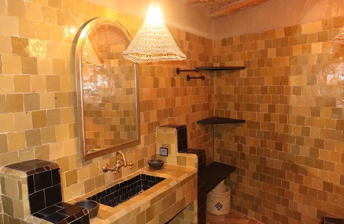 Taroudannt Bed & Breakfast | Traditional Moroccan Room by the Pool with Garden, Hammam & Spa Access