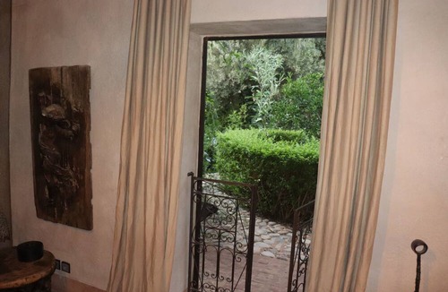 Taroudannt Bed & Breakfast | Traditional Moroccan Room by the Pool with Garden, Hammam & Spa Access