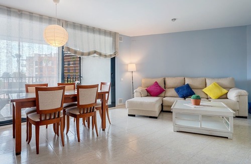 Cubelles Apartment | Apartment 'Ática Blue Sea' with Sea View, Wi-Fi and Air Conditioning