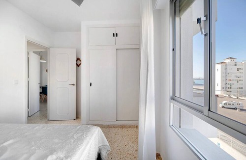 El Puerto de Santa Maria Apartment | Apartment '1a Linea Valdelagrana' with Sea View, Shared Pool and Wi-Fi