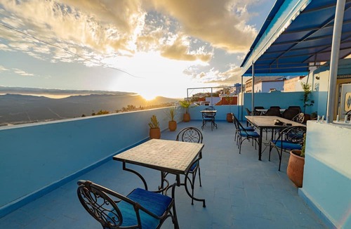 Chefchaouen Apartment | Casa voyager with secret garden terrace