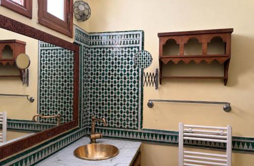 Kasbah of the Udayas Villa | Bright Riad with Panoramic Views - Oudayas