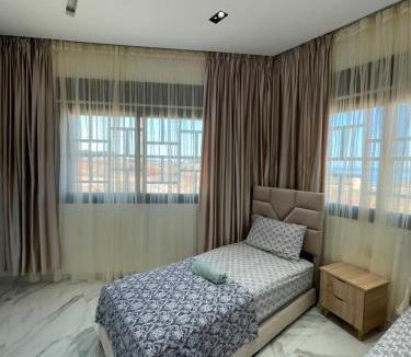 Azla Apartment | Appartement gelijkvloers met uitzicht op Zee