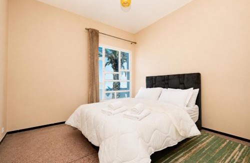Swiss City Villa | Spacious Apart in a Villa - 3 min to Beach