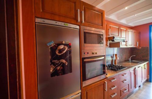 Skhirat Plage Apartment | Green oasis with pool and beach access