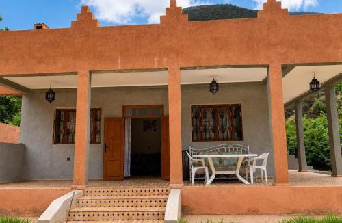 Tnine Ourika Villa | Villa d'Exception à Ourika Nichée au Cœur des Montagnes