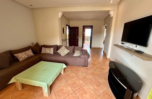 Bni Bouzra Apartment | Apartamentos Al Borj 4J إقامة البرج