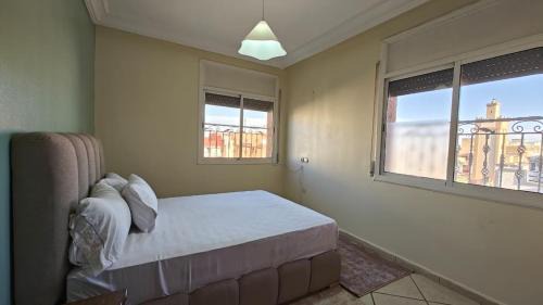 Khemisset Apartment | Stayvibe Lumière 3ch WiFi 200Mb Netflix