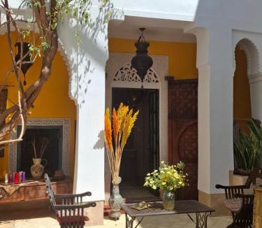 Sidi Ben Slimane El Jazouli House | Riad Dar Oulhoum