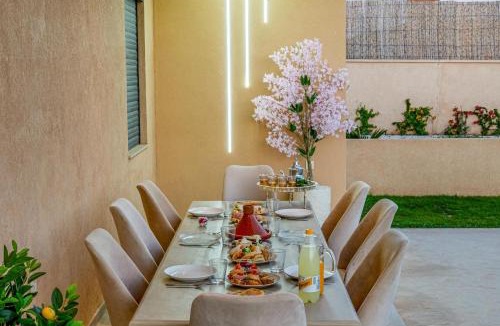 Ouahat Sidi Brahim Villa | Le Palais de l Atlas luxury villa Marrakech