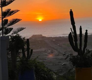 Tamrhakht House | Ocean Breeze Guest House