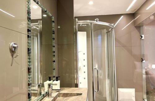 Aghouatim Villa | Villa Calme & Moderne - Piscine Privée