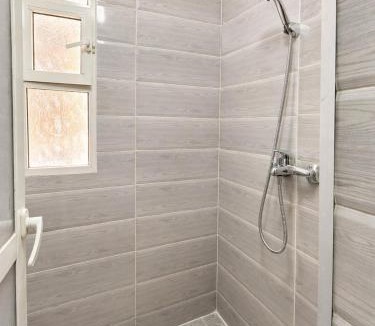 Gauthier Apartment | Appart 70m2 avec Patio Verdoyant au Cœur de Gauthier-Homecity Signature