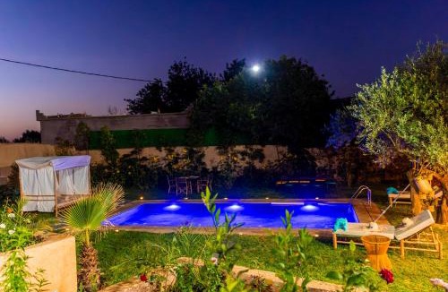 Oumnass Villa | Villa Siline