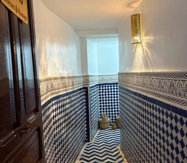El Mokhifa House | Riad Fes Colors & SPA - Family Lodging