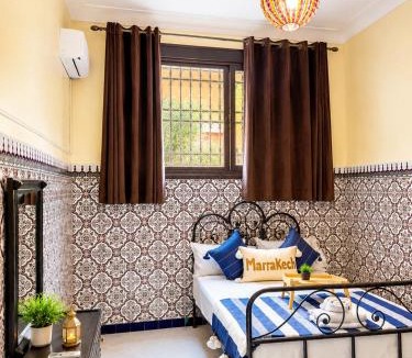 Kbour Chou Apartment | Authentic Medina House Walk to jamaa el fna
