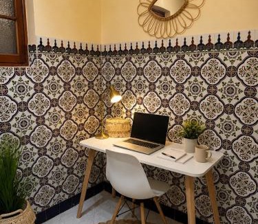 Kbour Chou Apartment | Authentic Medina House Walk to jamaa el fna