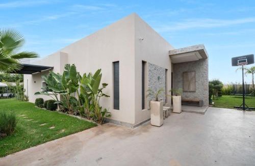 Ait Hamid Villa | Luxury 9 suites villa - private staff and heated pool