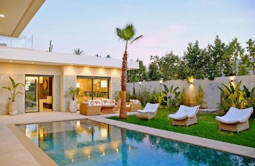 Ait Hamid Villa | Luxury 9 suites villa - private staff and heated pool