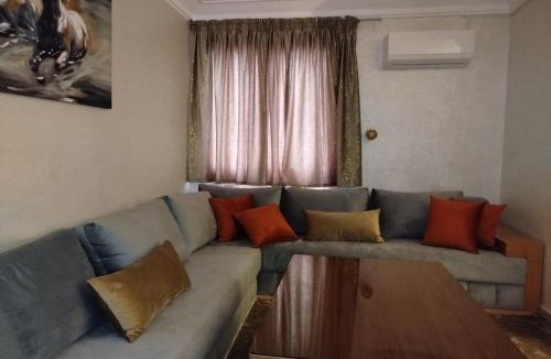 Taddart Apartment | Appartement de Luxe Avec Climatisation ! Idéal pour Familles! à 5 minutes à Pied de la Plage!