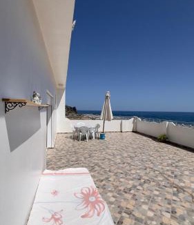 Tizgane House | Ocean View Large Patio