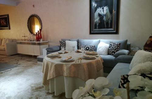 Khemisset Apartment | Villa Harmonie - Suite Familiale avec Piscine