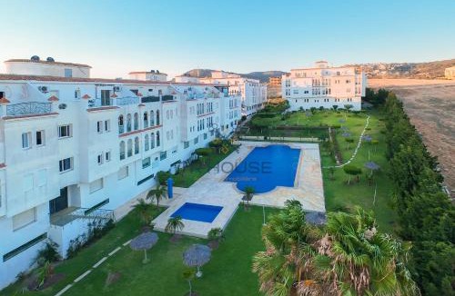 Achakkar Apartment | Résidence Élégante avec Piscine et 3 Chambre
