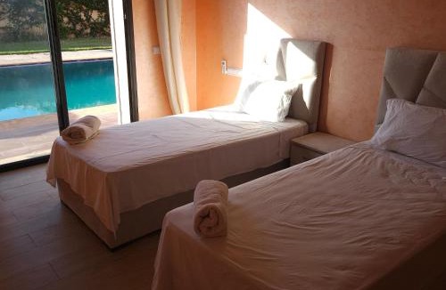 Ait Zat Villa | Villa de la famille ONLY, with Private pool فقط للعائلات