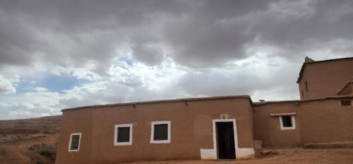 Ait Sedrate Sahl El Gharbia House | Rose Valley Clay House Stay