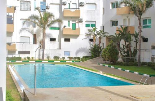 Achakkar Apartment | Calm & Cozy Apartment with Pool near the Sea in Achakar, Tangier
