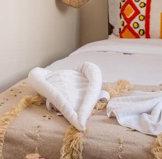 Assouel House | Riad Chaleurs - Breakfast included -15 min Walk Jemaa El Fna