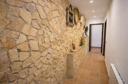 Sils Villa | Catalunya Casas An oasis for up to 26 nature loving guests!