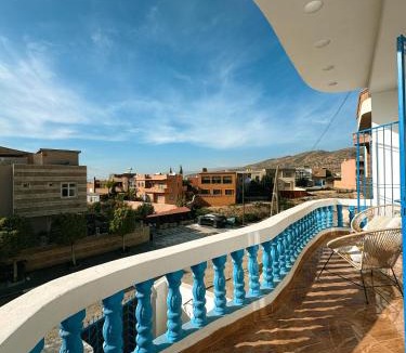 Imi Ouaddar House | Catamaran Surf House