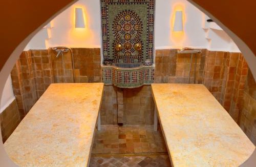 Asilah Hotel | Hotel Al Alba Hammam & Restaurant