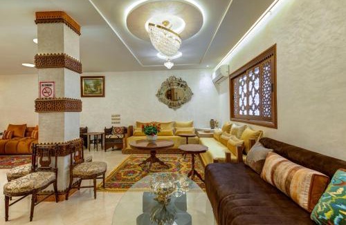 Talaa Apartment | Dar El Karam Fes Medina Bab Ziyat Riad Style Terrace View Palais Faraj 2BR