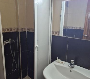 Quartier Al-Atlas Apartment | Luxurious 3-Bedroom Apartment in Historic Fs, Morocco