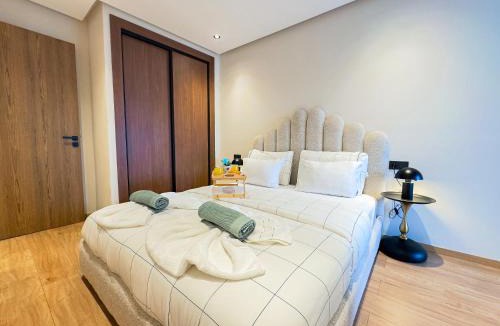Oulad Khallouf Apartment | VIVASTAY Casablanca - Panoramic Luxury Studio Cheikh Khalifa Hospital near CFC
