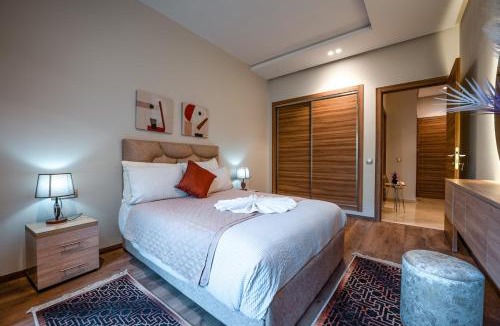 Nouaceur Apartment | 5 min CMN Pool Balcony