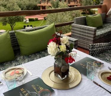 Ain Chkef Apartment | Ferme Tynass - Paris Room With Balcony Fes