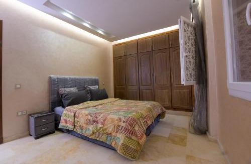 Daoudiate Apartment | Appartement calme avec piscine et parking