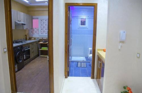 Daoudiate Apartment | Appartement calme avec piscine et parking