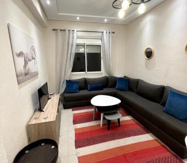 Hjar Ennhal Apartment | Tanger Houara Beachfront Escape - Wi-Fi and Sunsets