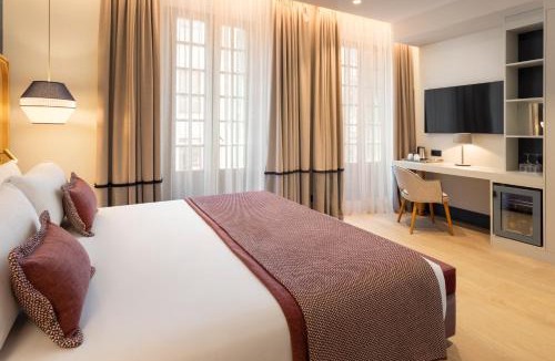 Malaga Historic Centre Hotel | Catalonia Puerta del Mar