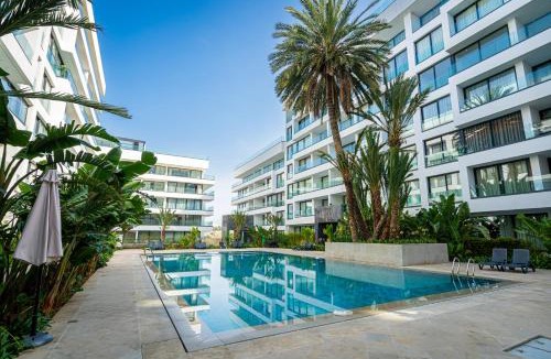 Malabata Apartment | Appartement luxueux avec piscine - Malabata Hills - Proche de la plage et du célèbre parc Villa Harris - AC, WIFI, IPTV