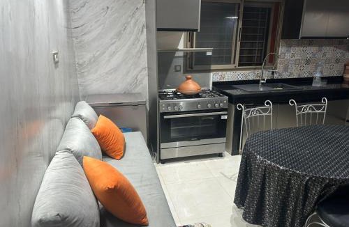 Oulad Azzouz Villa | Piscine privée Villa Location à la journée à Dar Bouazza
