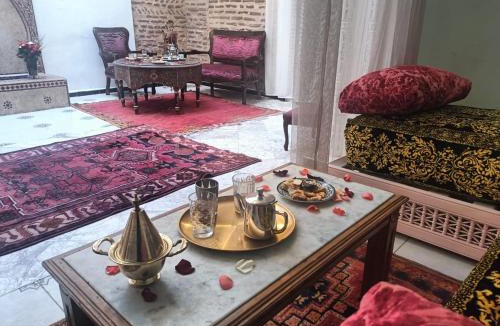 Zaouia Sidi Rhalem Hotel | Dar Le Monde