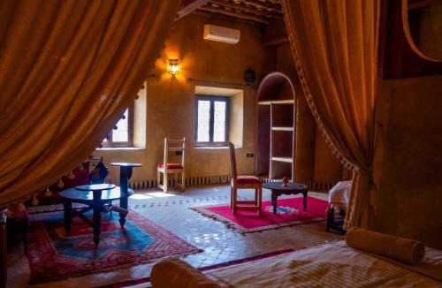Hassilabied Bed & Breakfast | Maison Merzouga Guest House