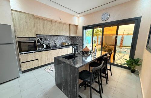 Bougriba Villa | Villa RACHID Piscine Privée, Jacuzzi & Villa Entière Sans Vis-à-Vis