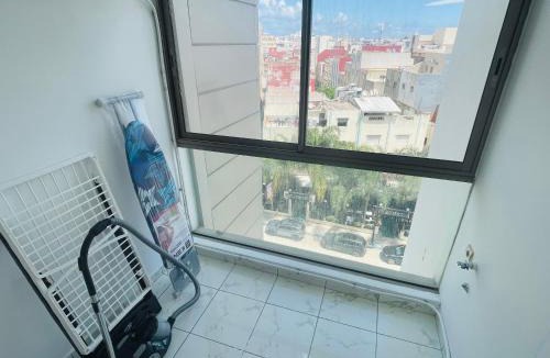 Luxus Apartment | Appartement chic , 3 chambres , proche centre-ville -plage -aéroport, parking privé