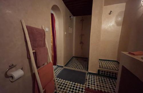 El Mokhifa House | Rooms in Dar Drouj, a special 14th century house Riad